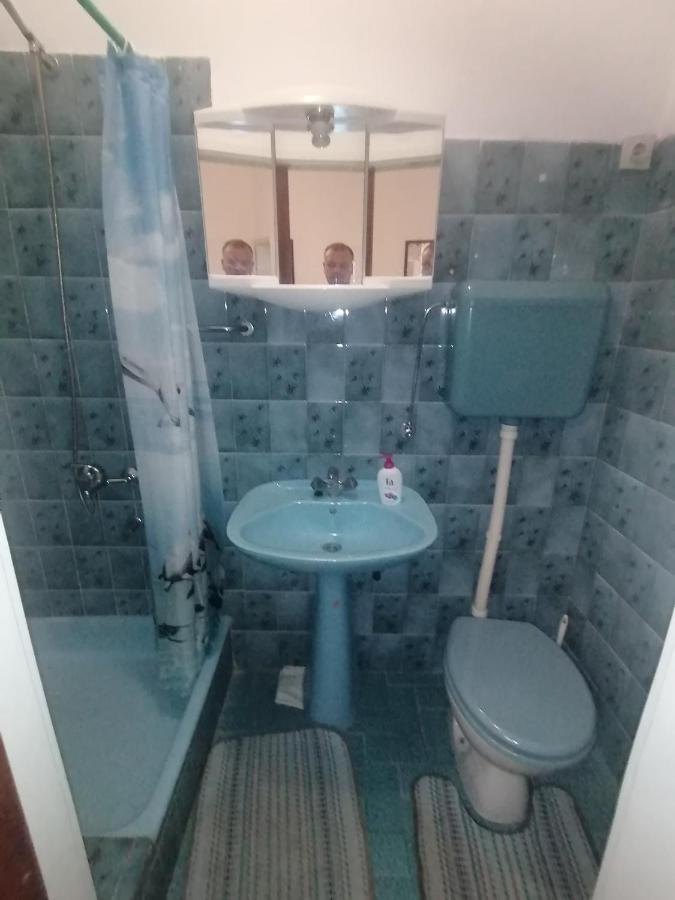 Marina Apartment End Rooms Вела Лука Екстериор снимка