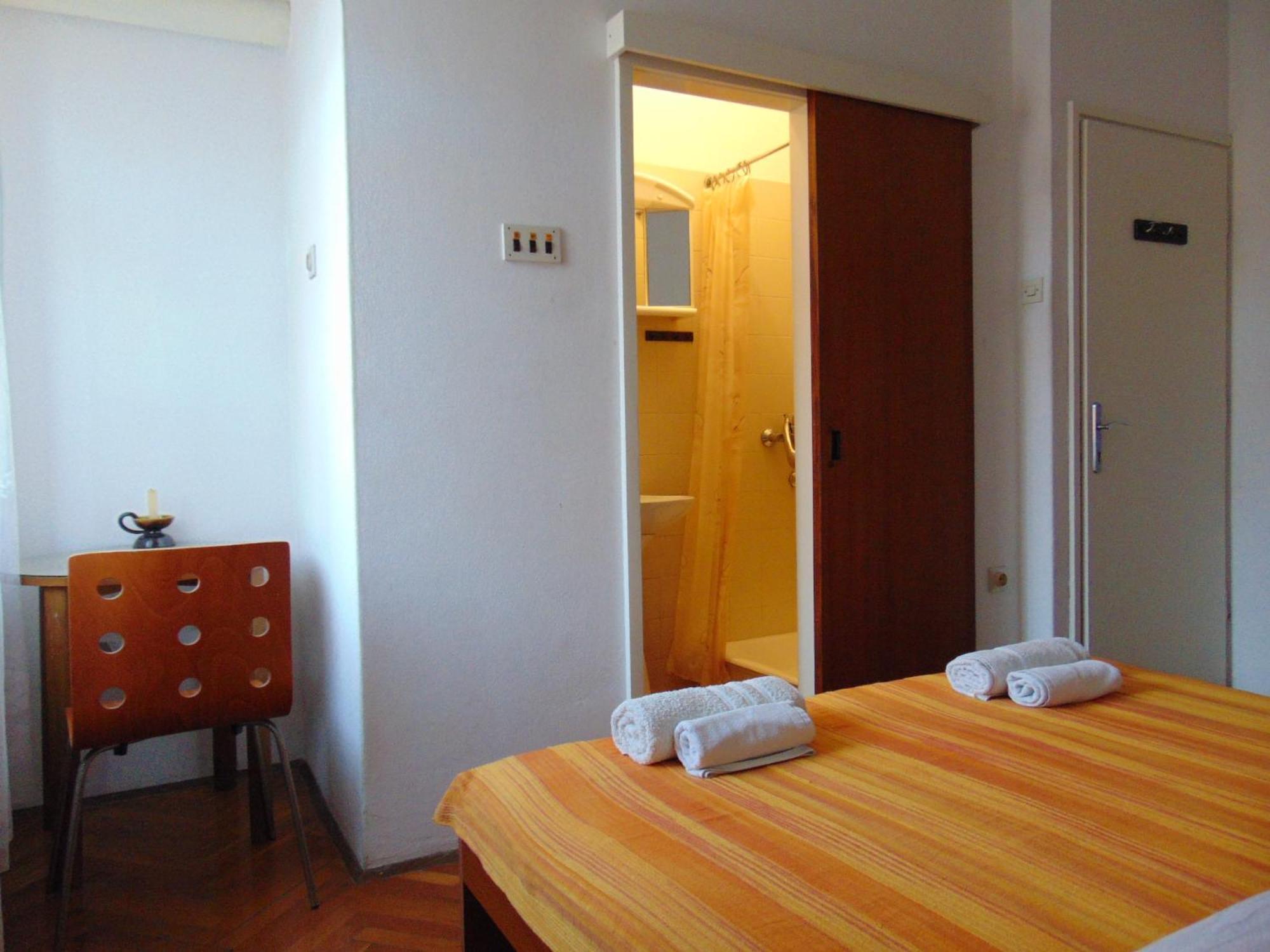 Marina Apartment End Rooms Вела Лука Екстериор снимка